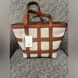 Landry : Canvas with tan leather tote